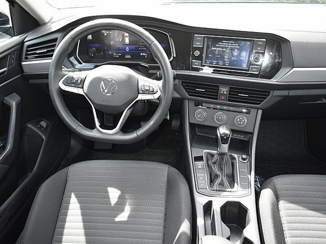 Used 2023 Volkswagen Jetta S image 15