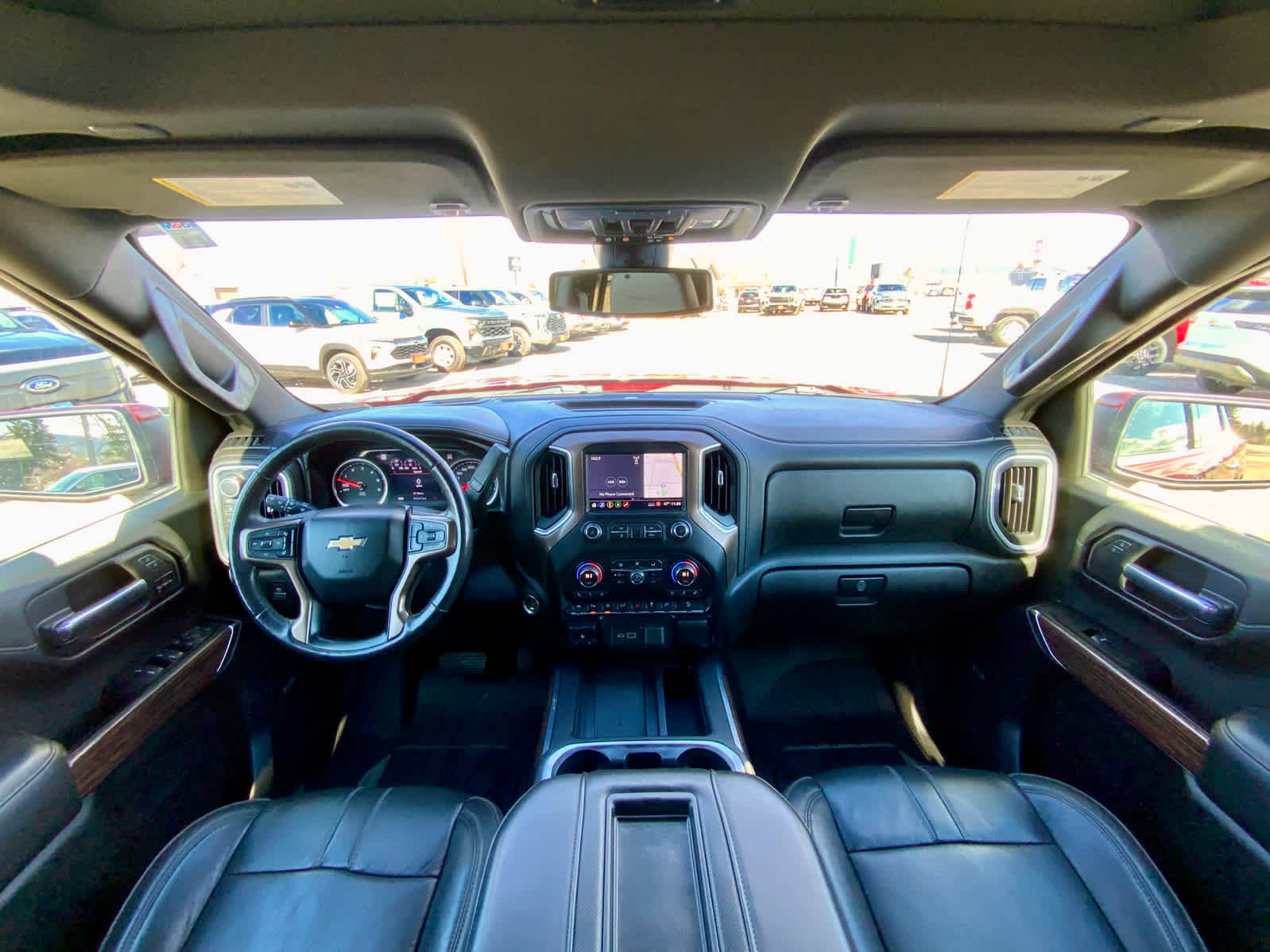 Used 2019 Chevrolet Silverado 1500 High Country image 30