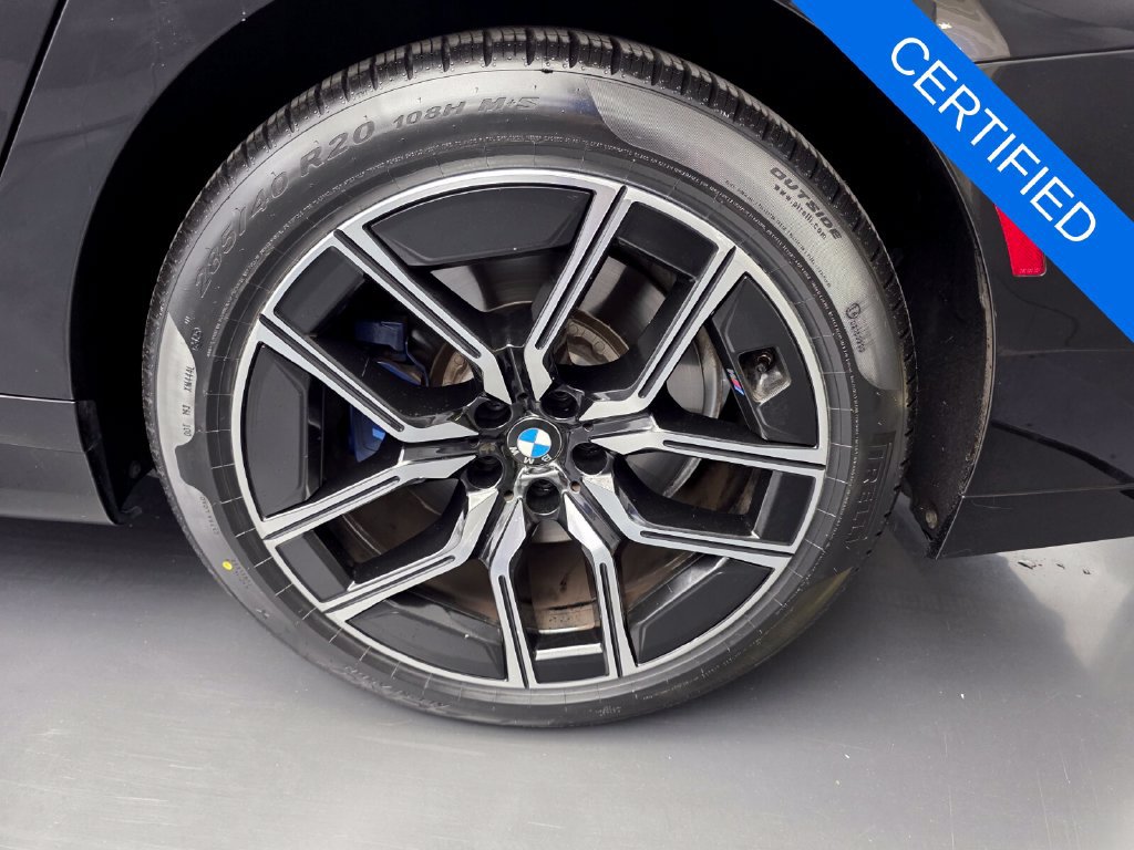 Certified 2023 BMW 740i RWD image 18