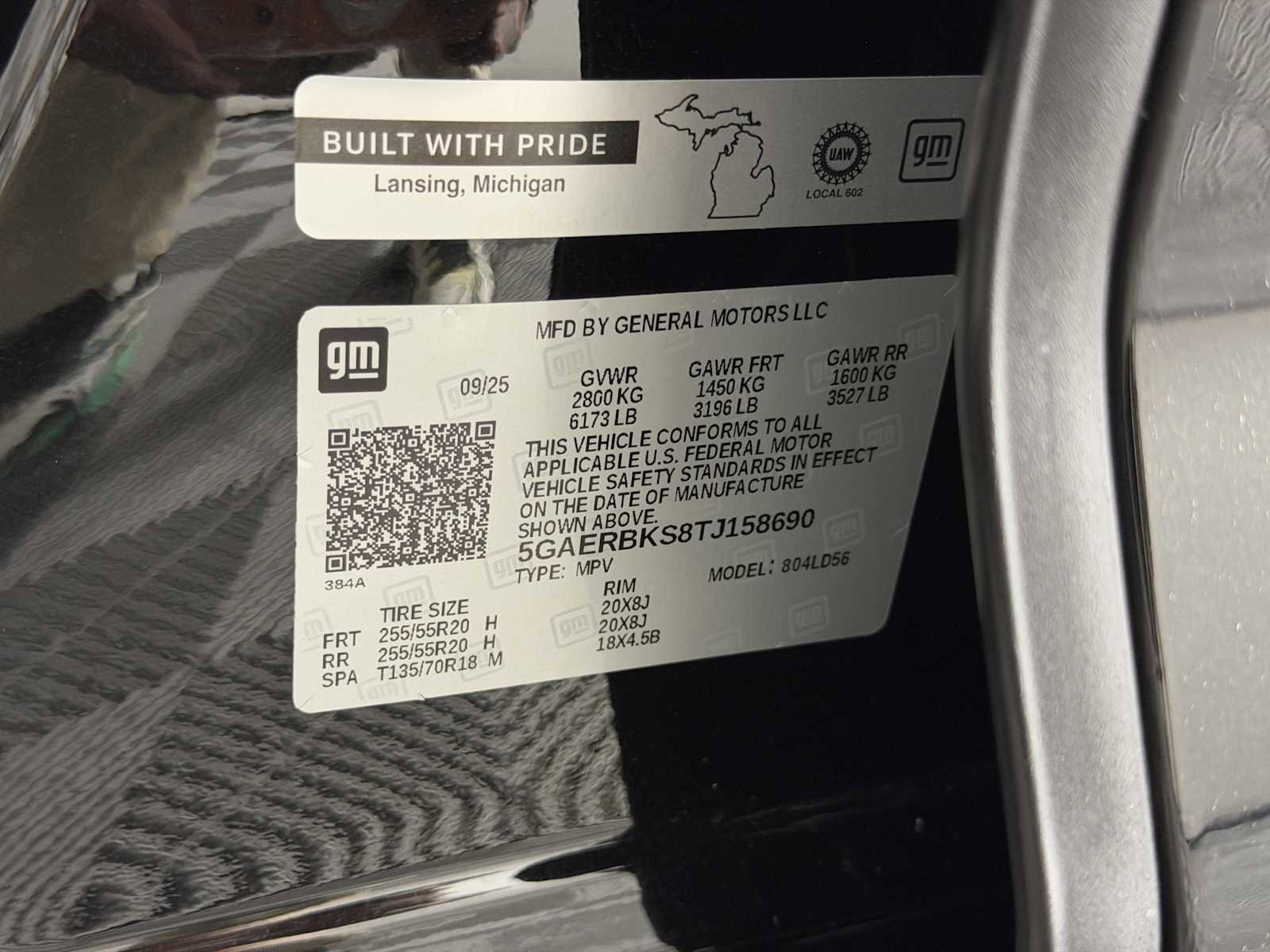 New 2026 Buick Enclave Sport Touring w/ Power Package image 38