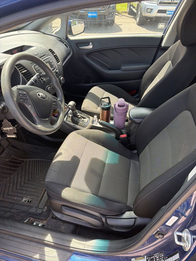 Used 2018 Kia Forte LX image 19