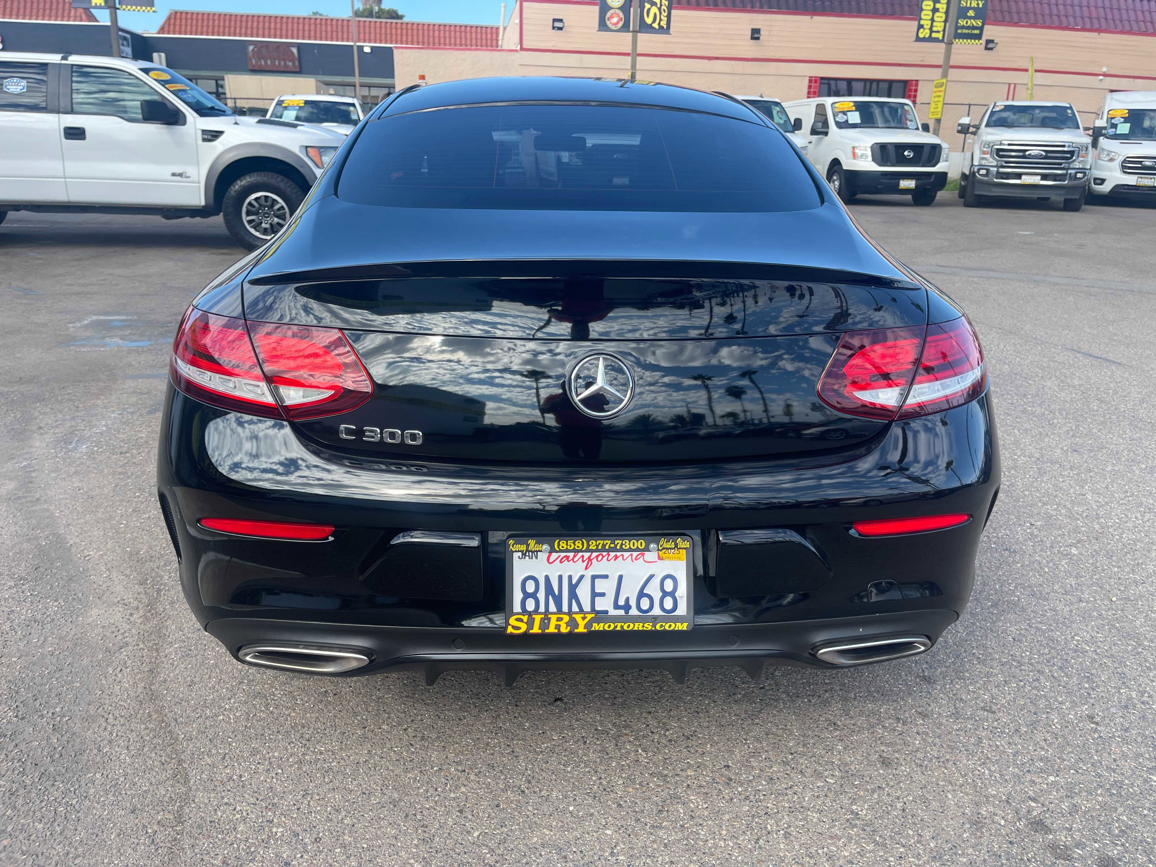 Used 2020 Mercedes-Benz C 300 Coupe w/ AMG Line image 4