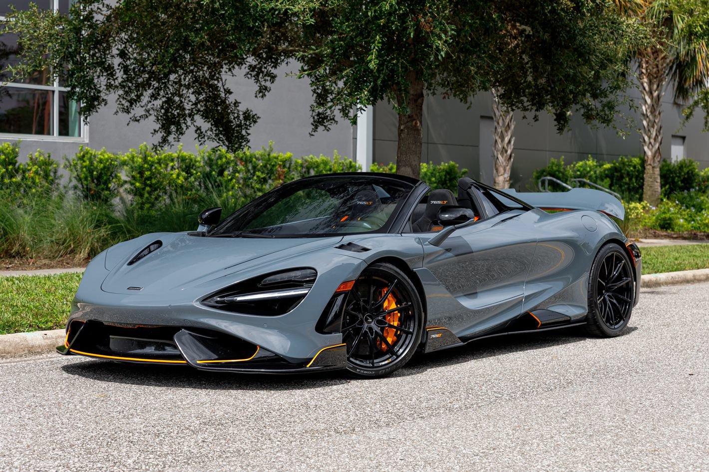 Used 2022 McLaren 765LT RWD image 42