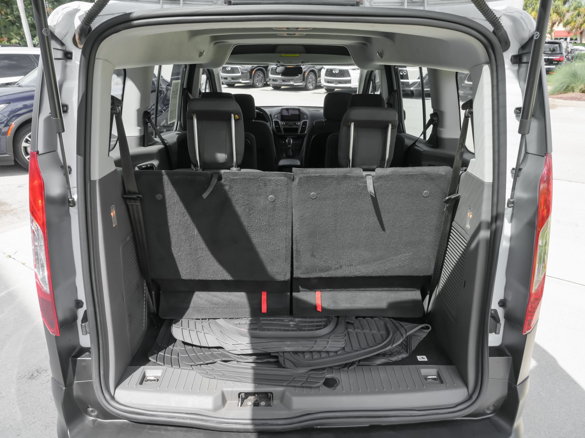 Used 2023 Ford Transit Connect XL FWD image 43