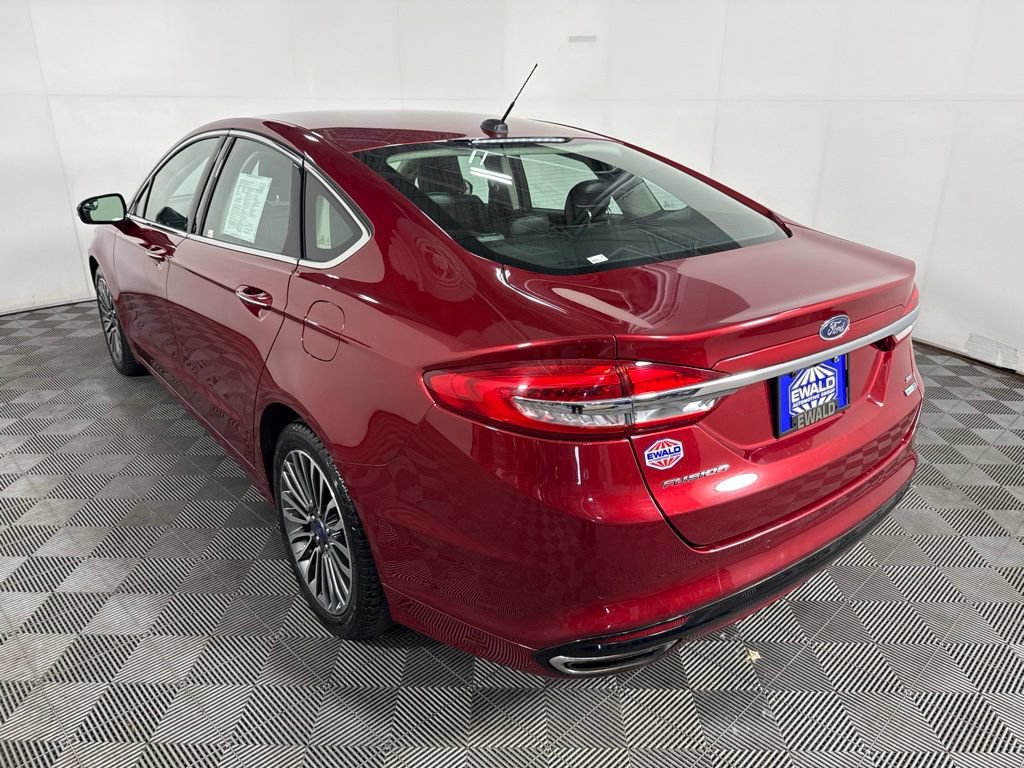 Used 2017 Ford Fusion SE w/ Fusion SE Technology Package AWD/4WD image 7