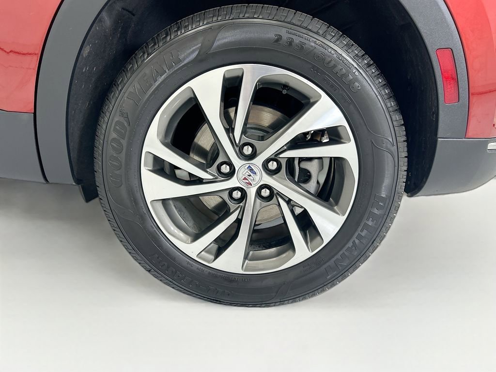 Used 2023 Buick Envision Essence image 29
