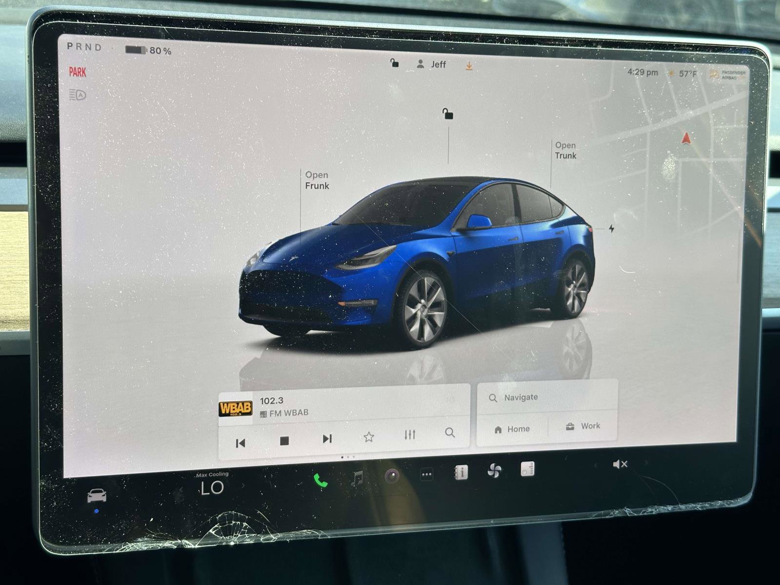 Used 2022 Tesla Model Y Long Range AWD/4WD image 30