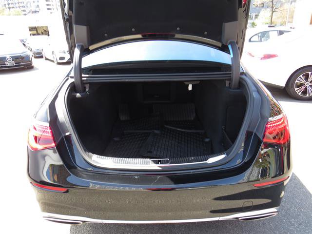Used 2023 Mercedes-Benz S 580 4MATIC Sedan image 31