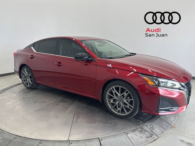 Used 2023 Nissan Altima 2.0 SR FWD image 33