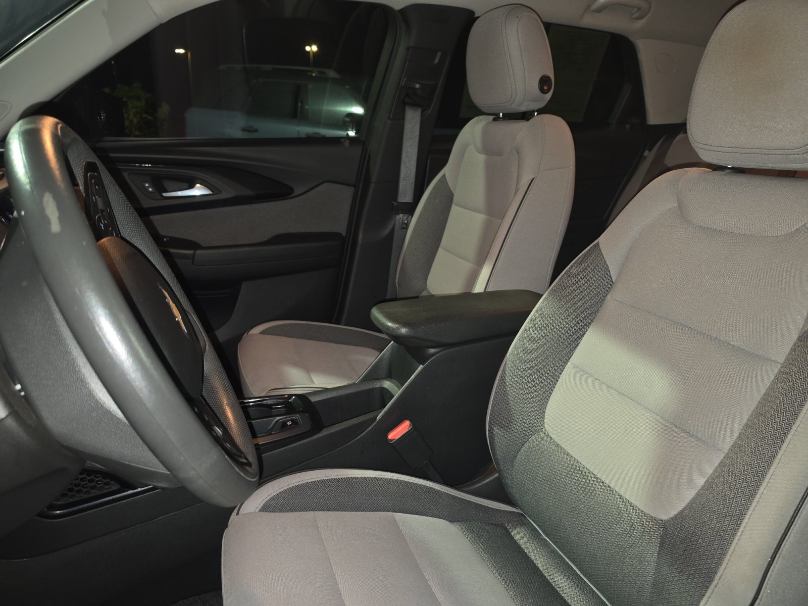 Used 2021 Chevrolet TrailBlazer LT FWD image 11