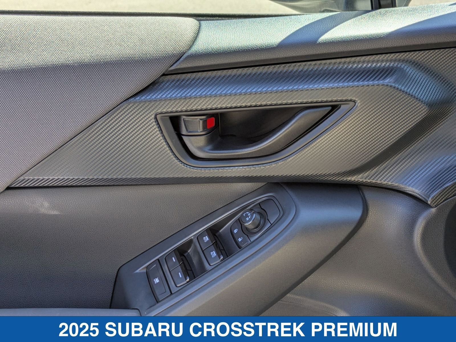 Certified 2025 Subaru Crosstrek 2.0i Premium image 21