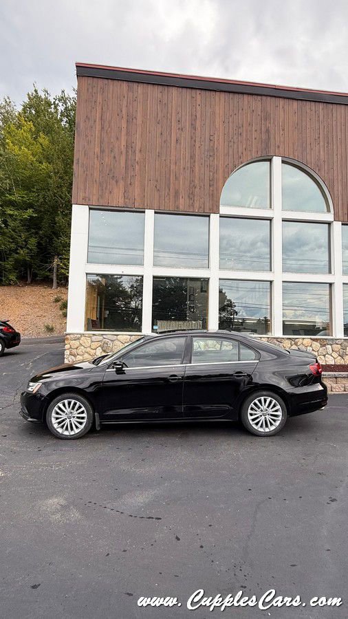 Used 2016 Volkswagen Jetta SEL w/ Lighting Package image 19