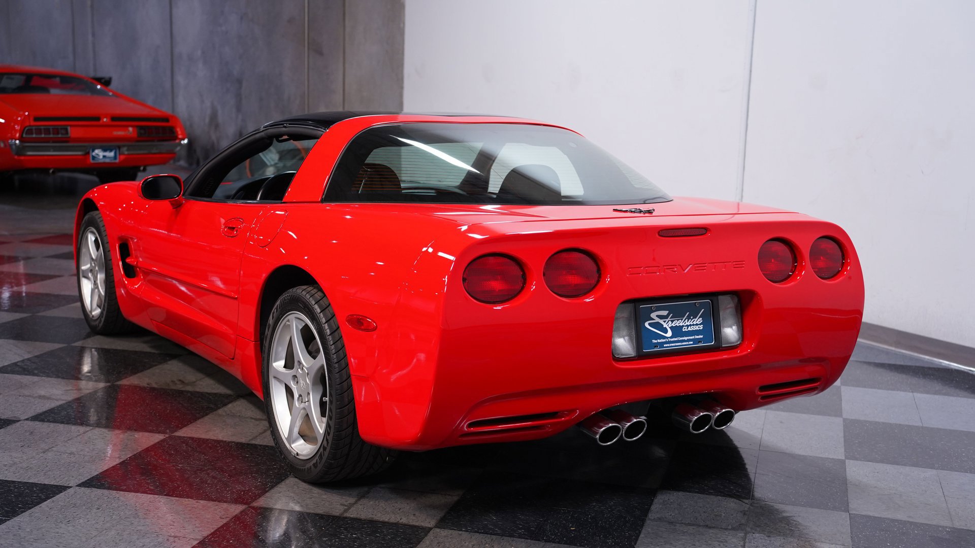 Used 2000 Chevrolet Corvette Coupe w/ Memory Pkg image 8