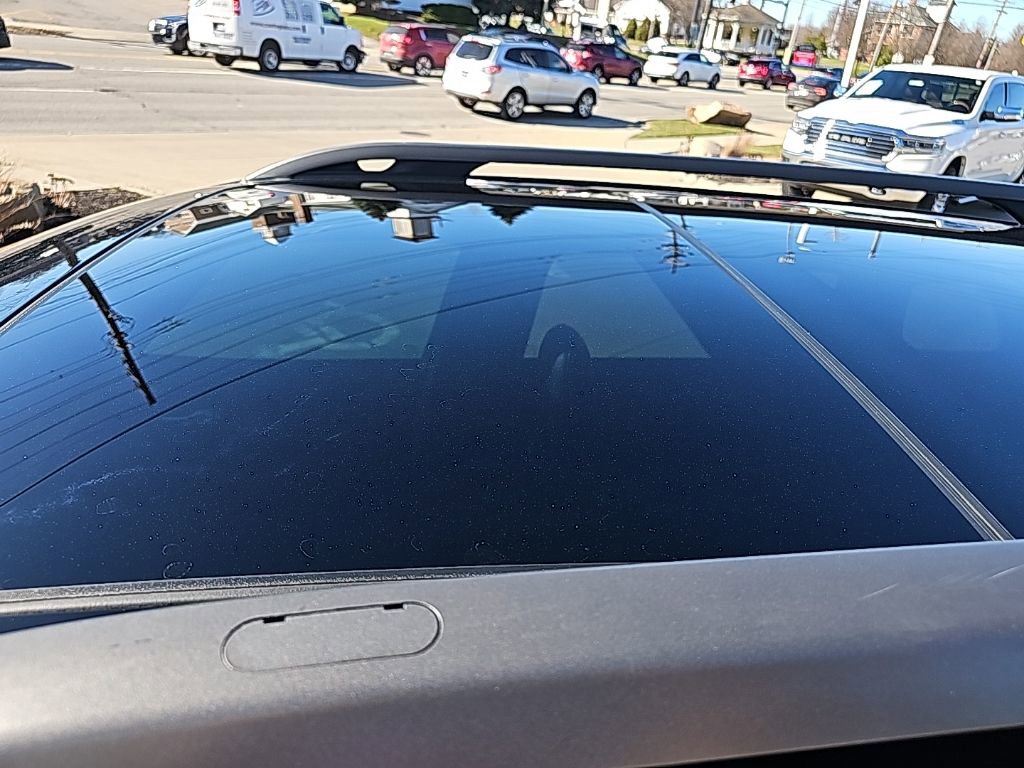 Certified 2019 Jeep Cherokee Trailhawk w/ Comfort/Convenience Group image 10