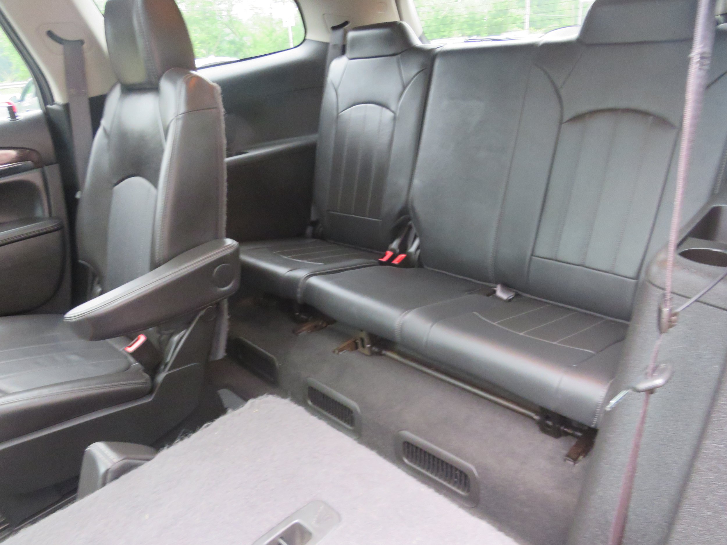 Used 2015 Buick Enclave Leather w/ Trailering Package AWD/4WD image 10