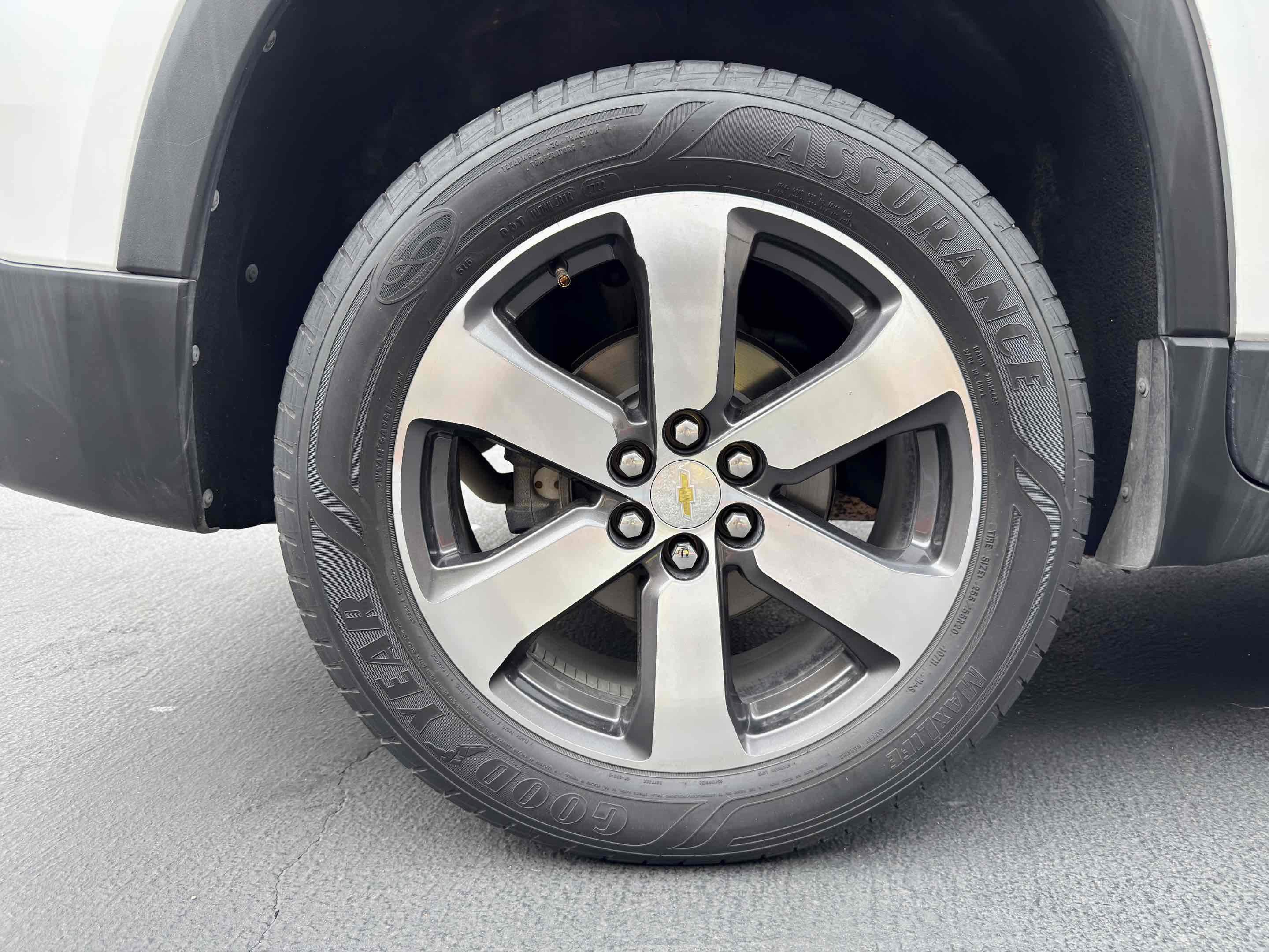 Used 2019 Chevrolet Traverse LT w/ LT Premium Package image 14