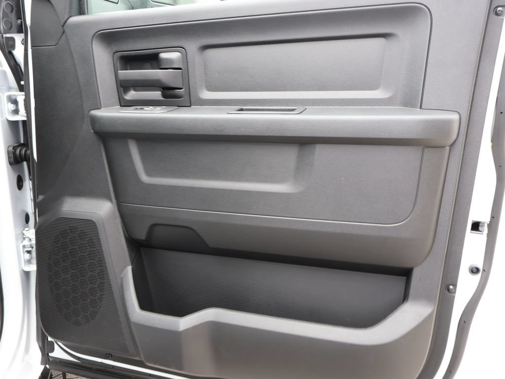 New 2026 RAM 3500 Tradesman AWD/4WD image 8