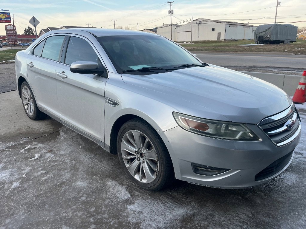 Used 2011 Ford Taurus SEL w/ 202A Rapid Spec Order Code