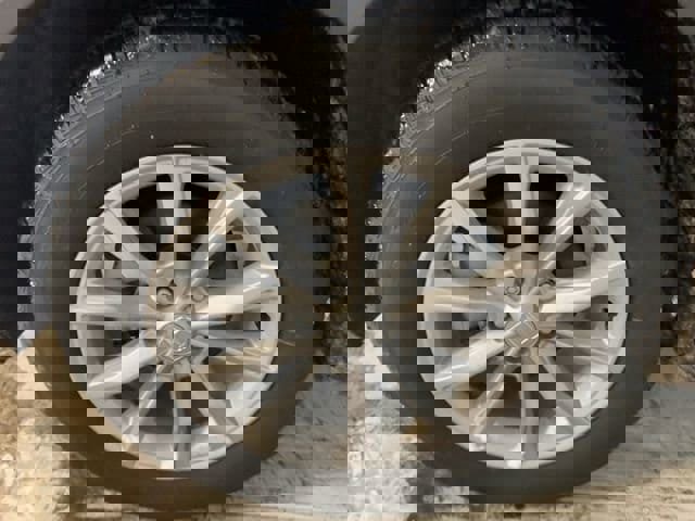 Used 2023 Honda CR-V EX-L image 11