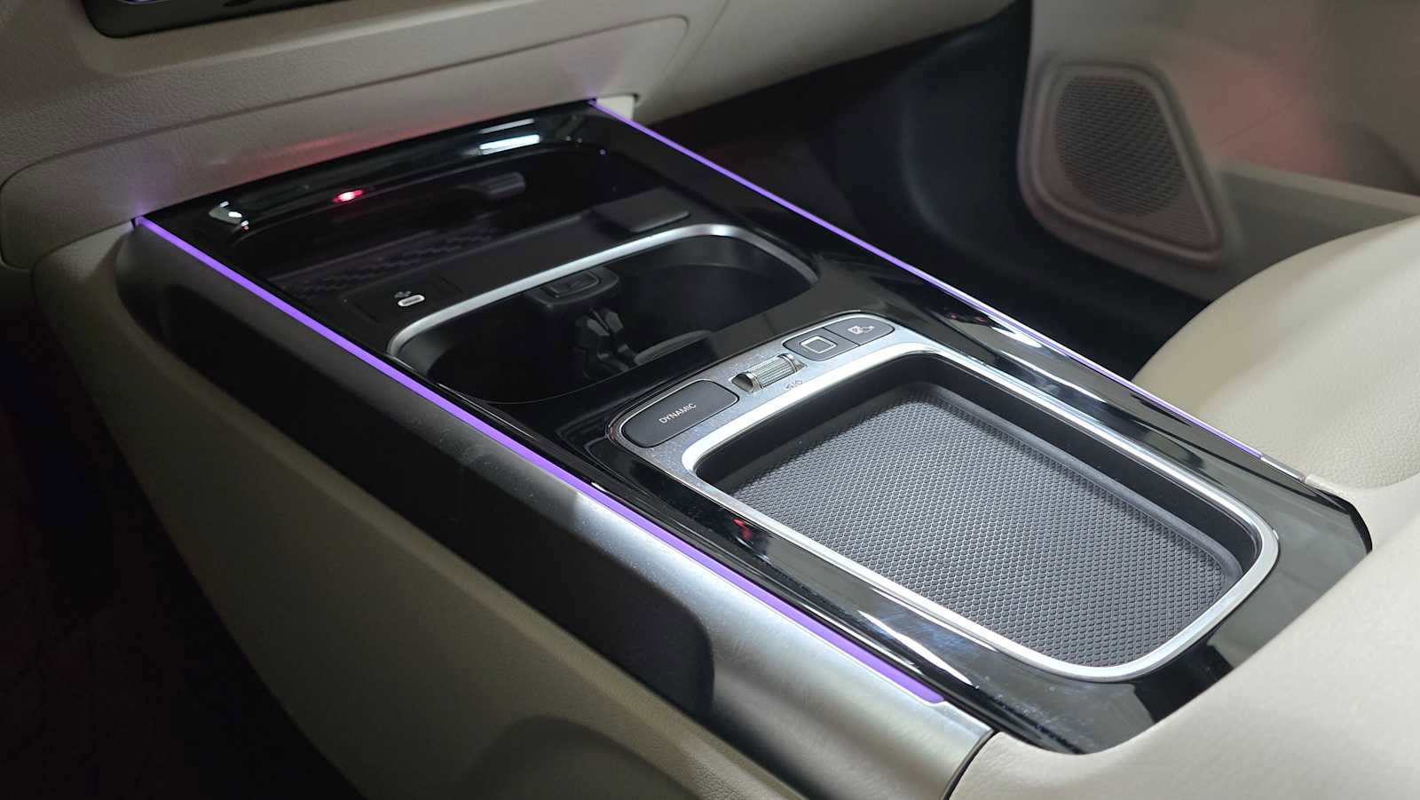 Certified 2025 Mercedes-Benz GLB 250 4MATIC image 33