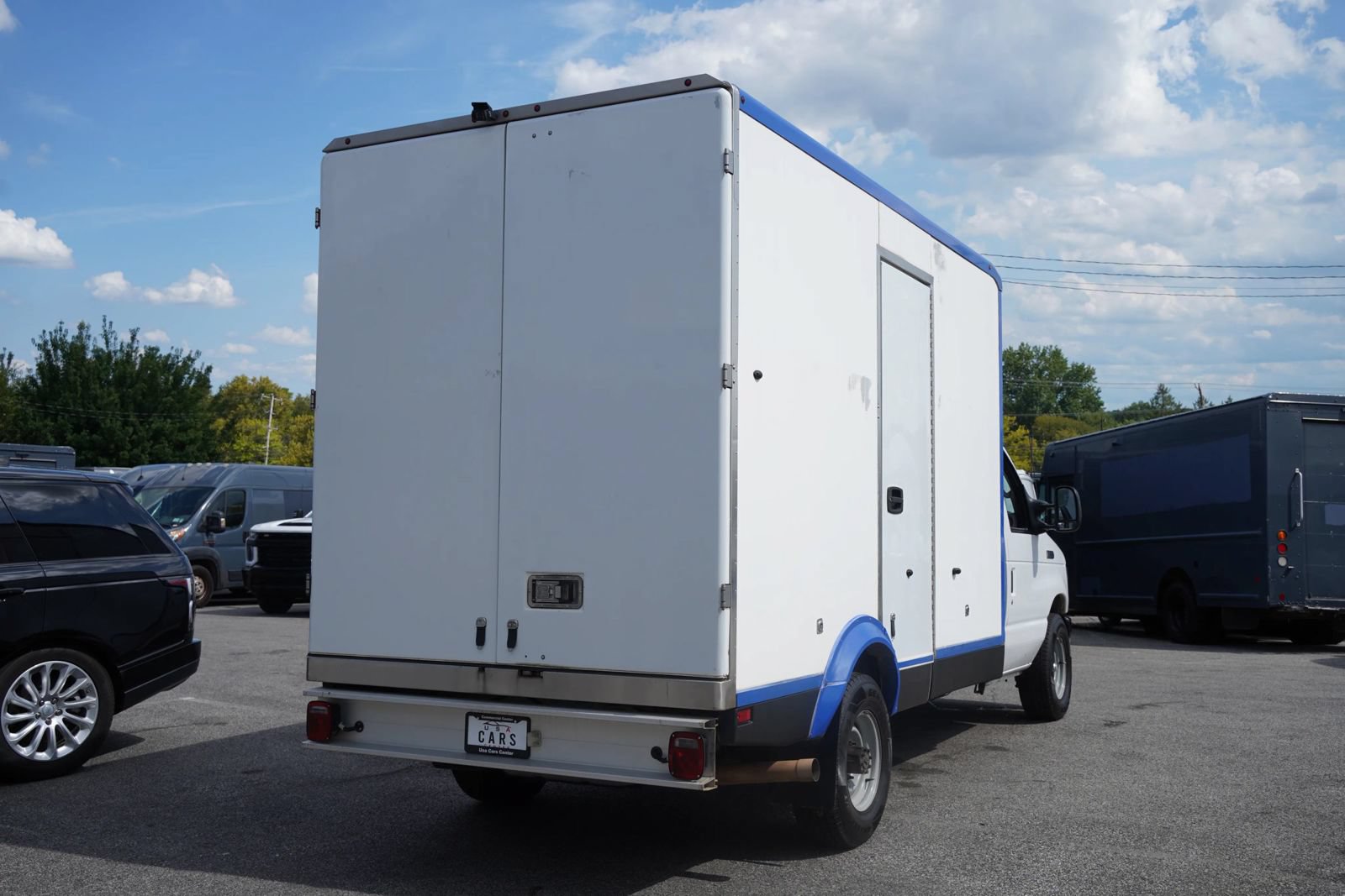 Used 2023 Ford E-350 and Econoline 350 Super Duty w/ Power Windows & Locks Group RWD image 9