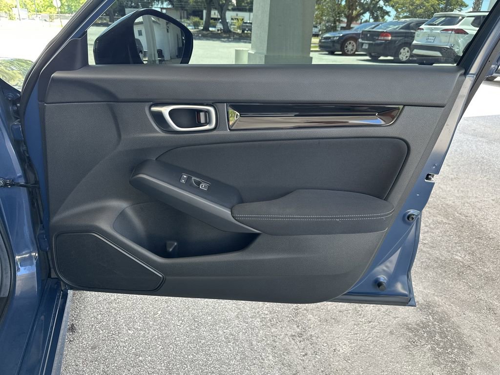 Used 2025 Honda Civic FWD Hybrid Sedan image 34