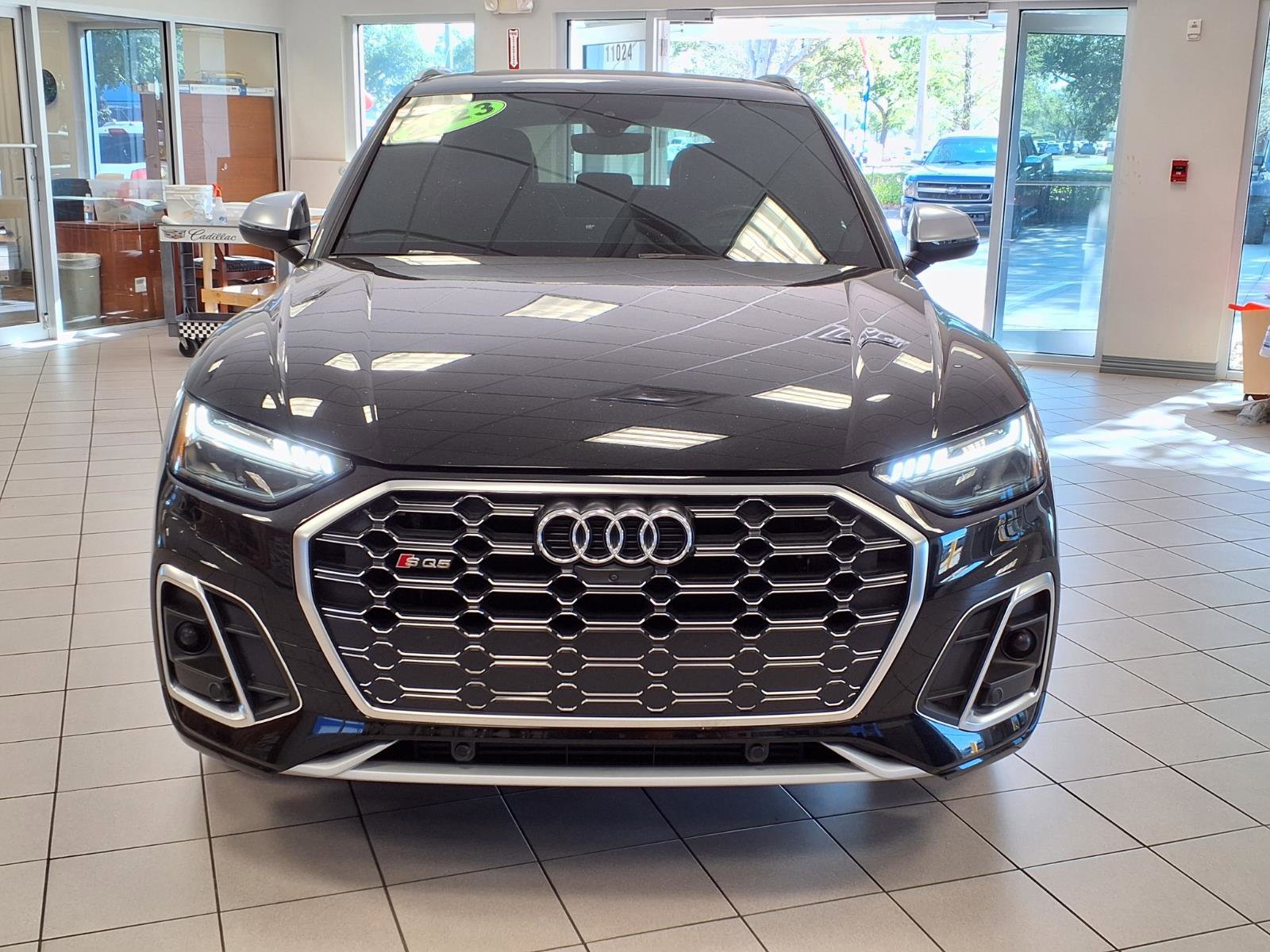 Used 2023 Audi SQ5 Prestige AWD/4WD image 7