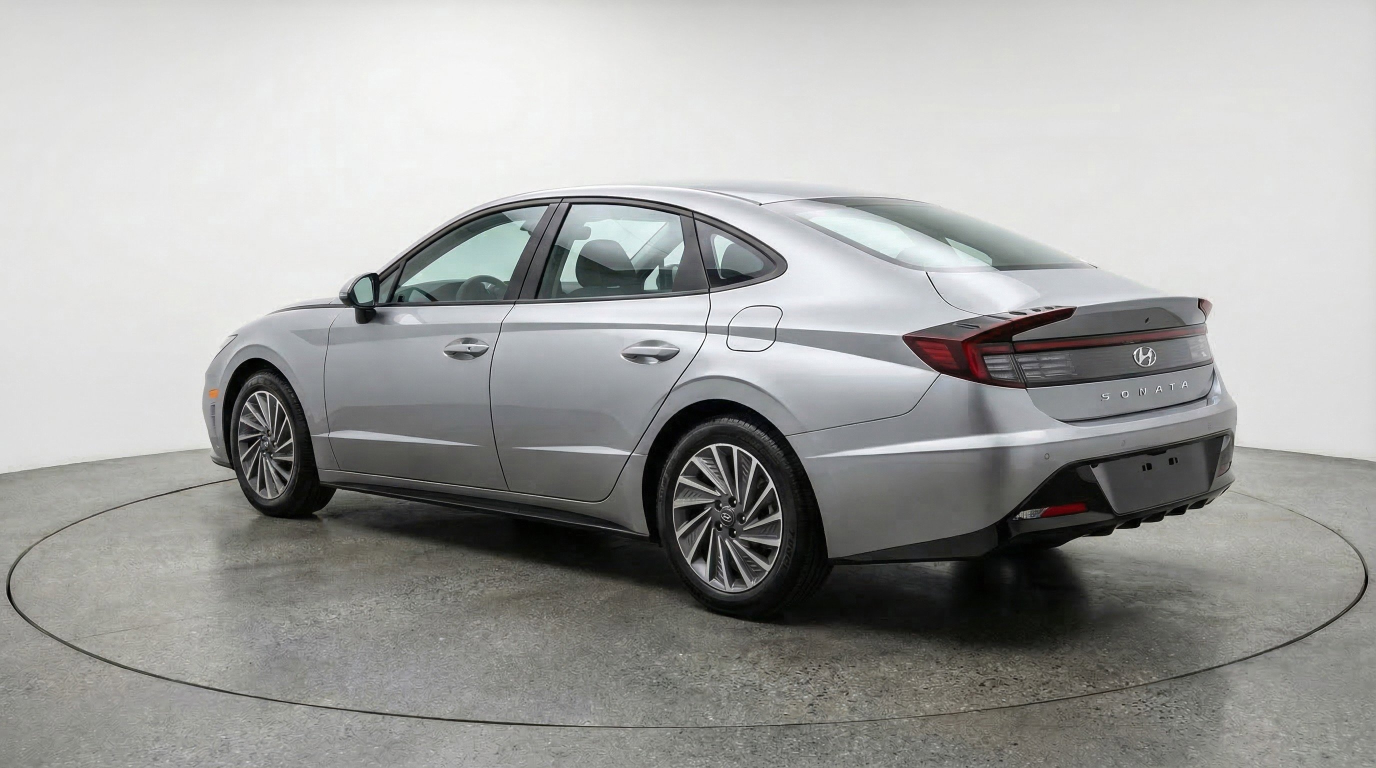 Used 2025 Hyundai Sonata SEL image 6