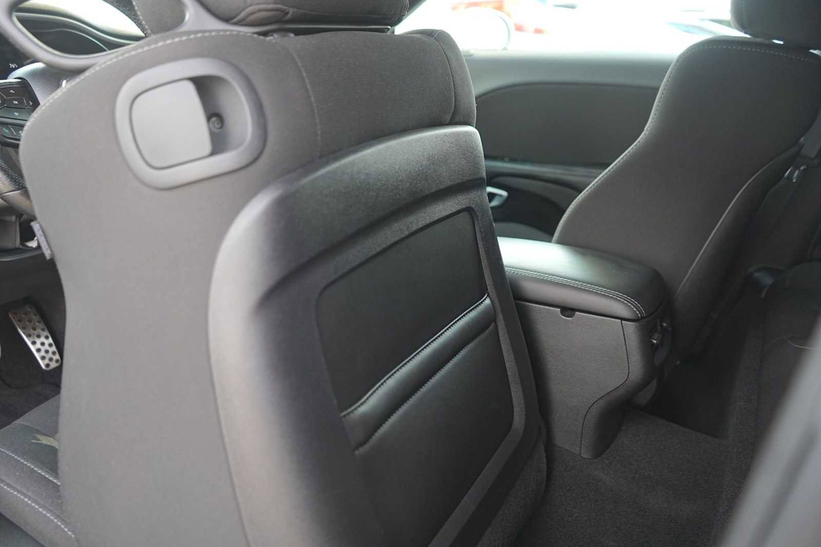 Used 2022 Dodge Challenger R/T w/ Blacktop Package image 13