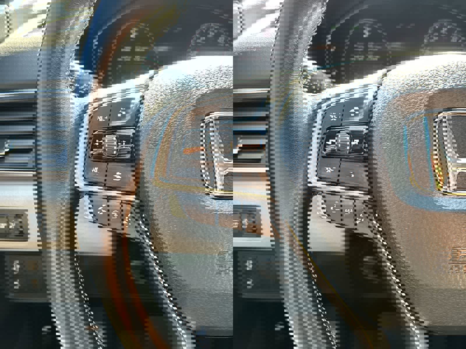 Used 2020 Honda Accord EX-L image 14