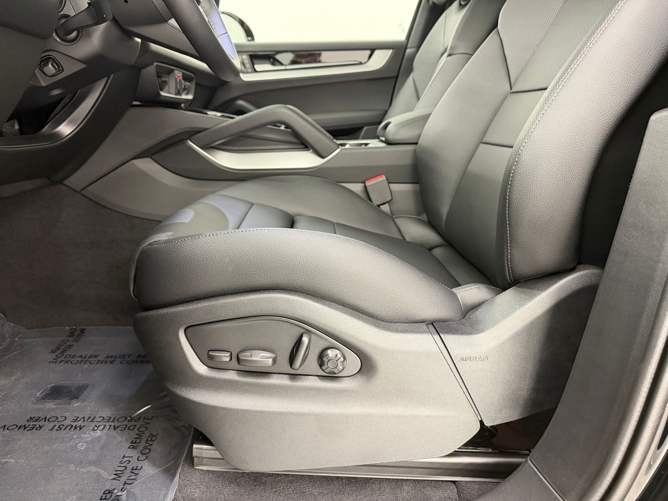 New 2026 Porsche Cayenne S AWD/4WD image 5