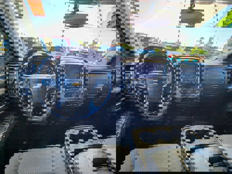 Used 2018 Chevrolet Silverado 1500 LT w/ All Star Edition image 16