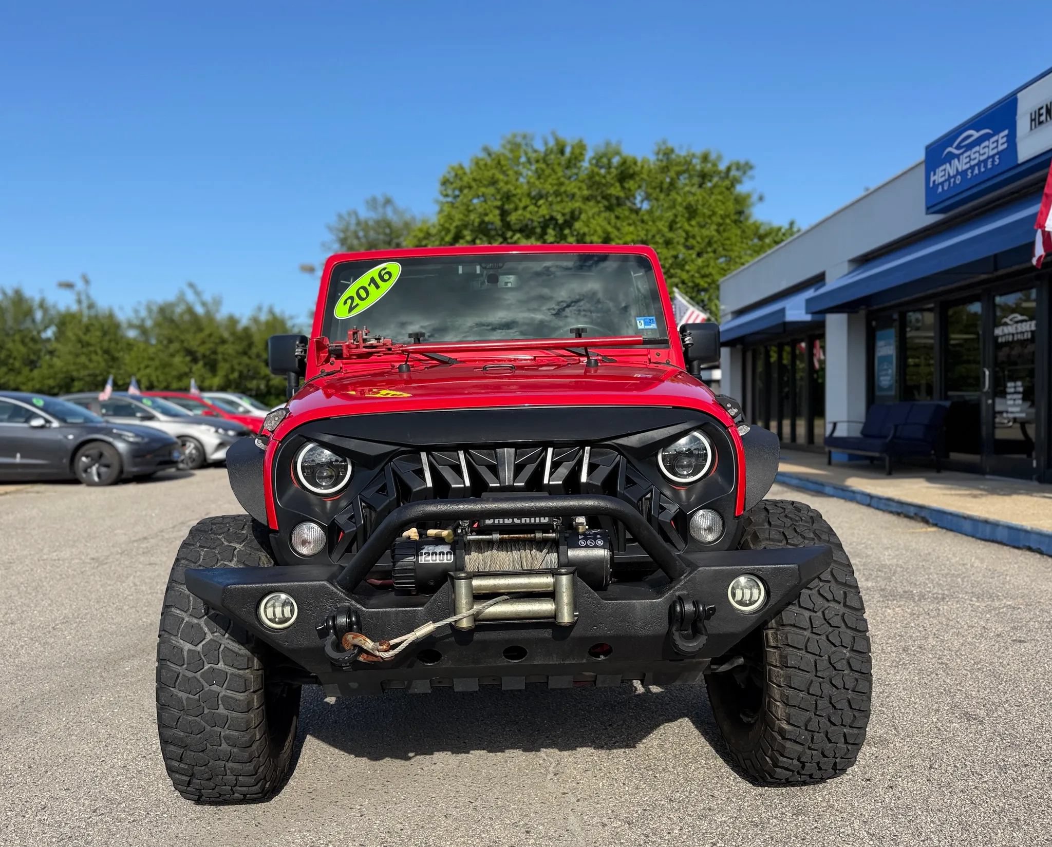 Used 2016 Jeep Wrangler Unlimited Sahara w/ Connectivity Group AWD/4WD image 6