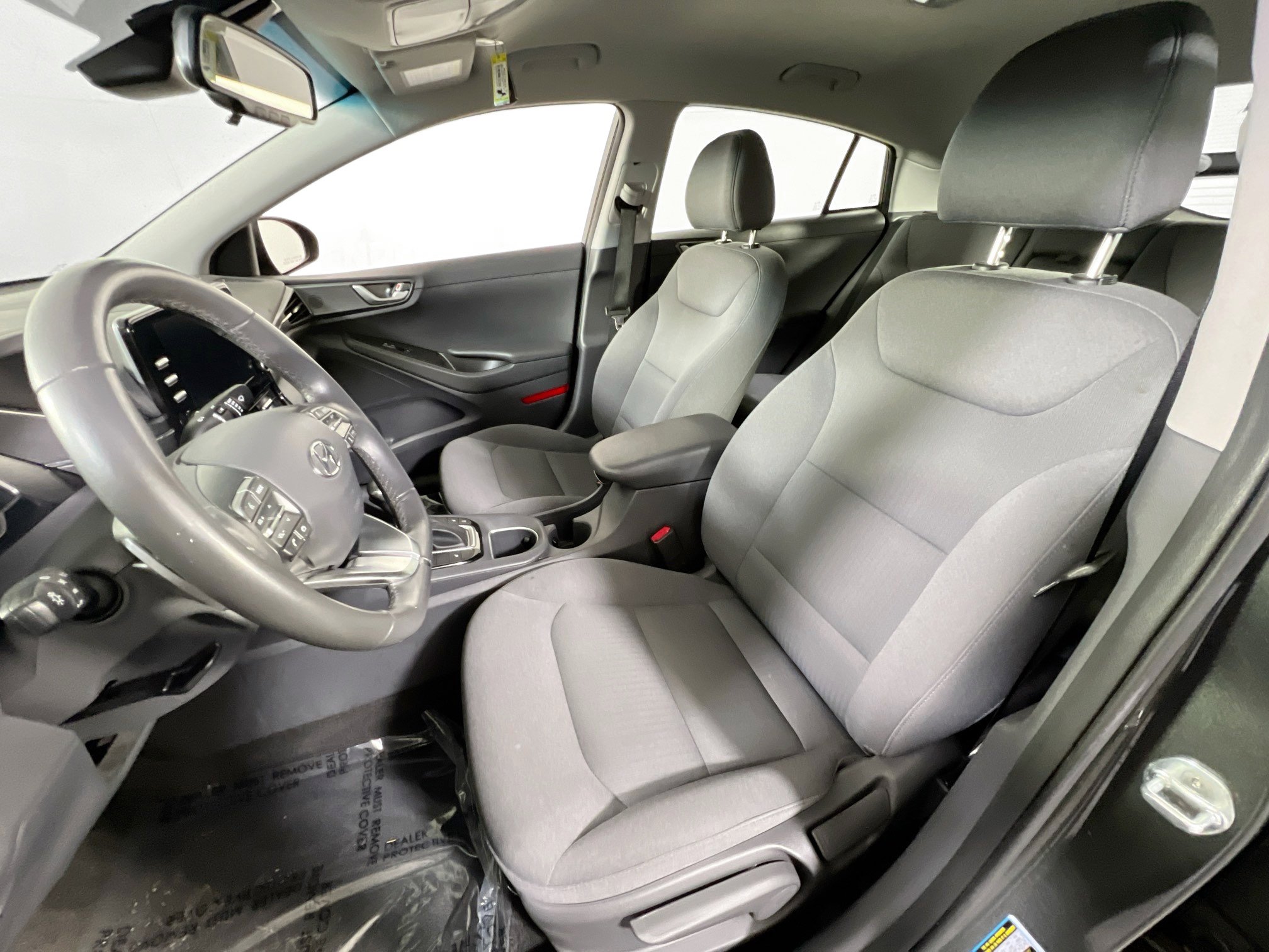 Used 2022 Hyundai Ioniq SE FWD image 20