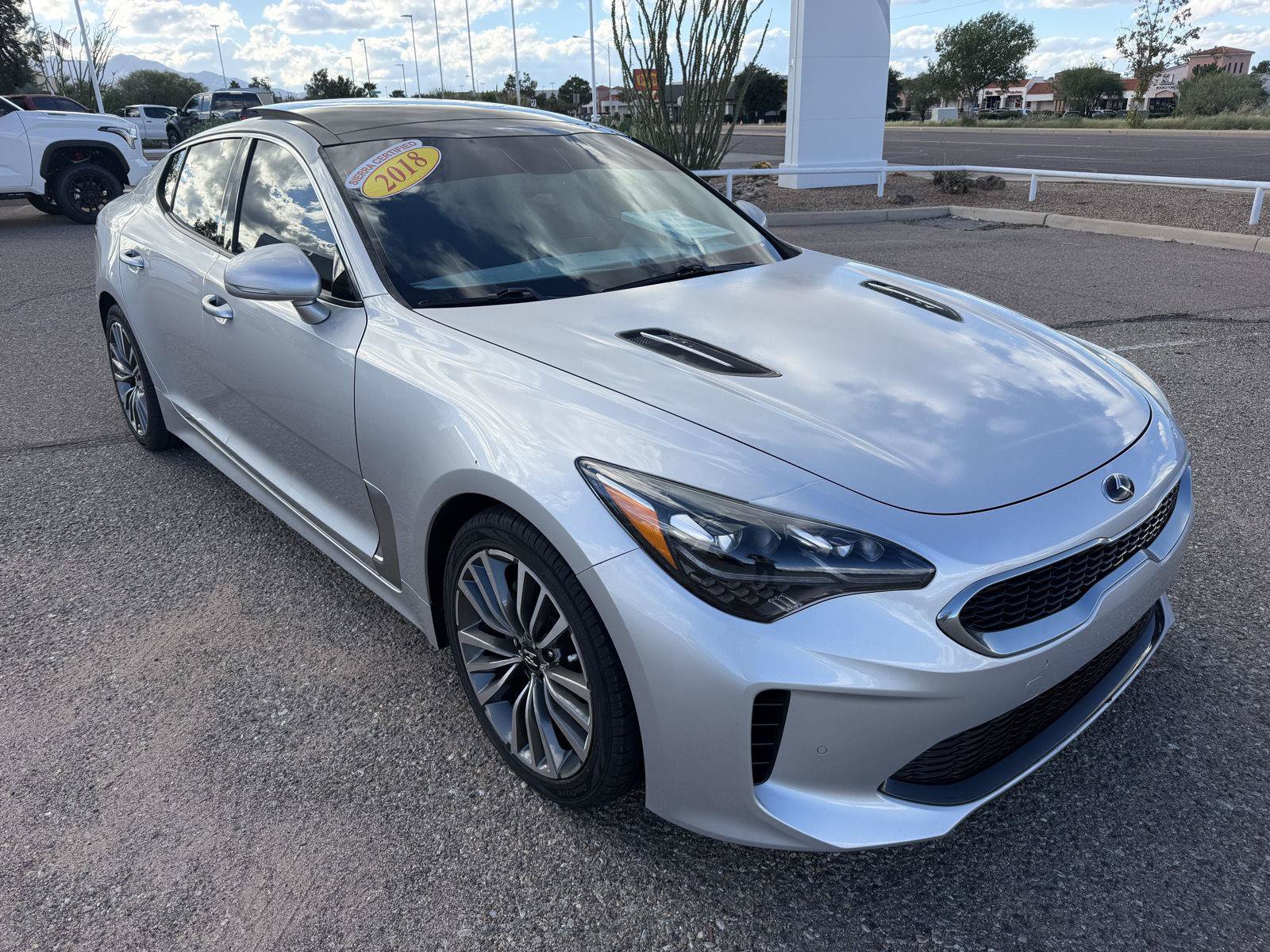 Used 2018 Kia Stinger Premium RWD image 8