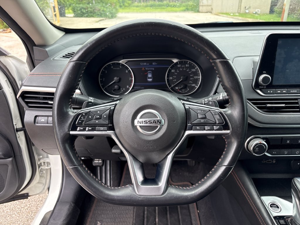 Used 2020 Nissan Altima 2.5 SR FWD image 17