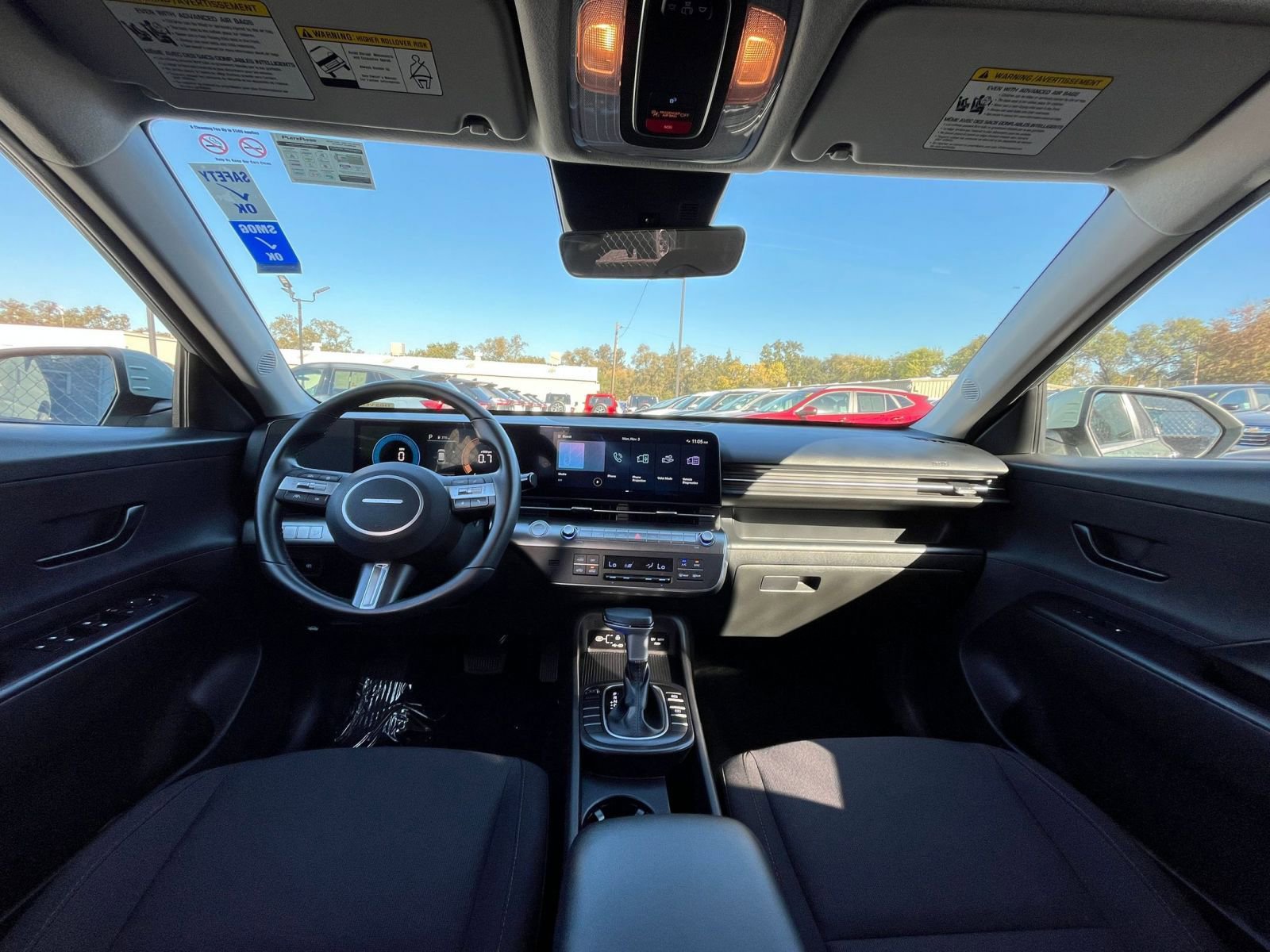 Used 2025 Volkswagen Atlas SE image 33