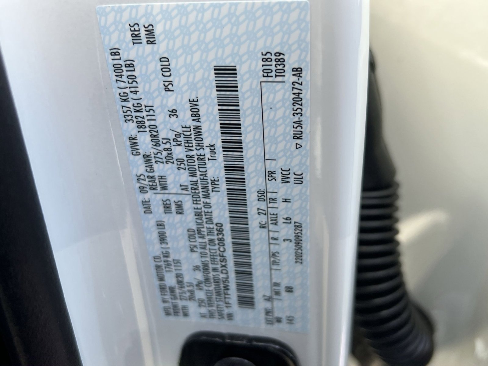 New 2025 Ford F150 Lariat w/ Equipment Group 501A Mid image 28