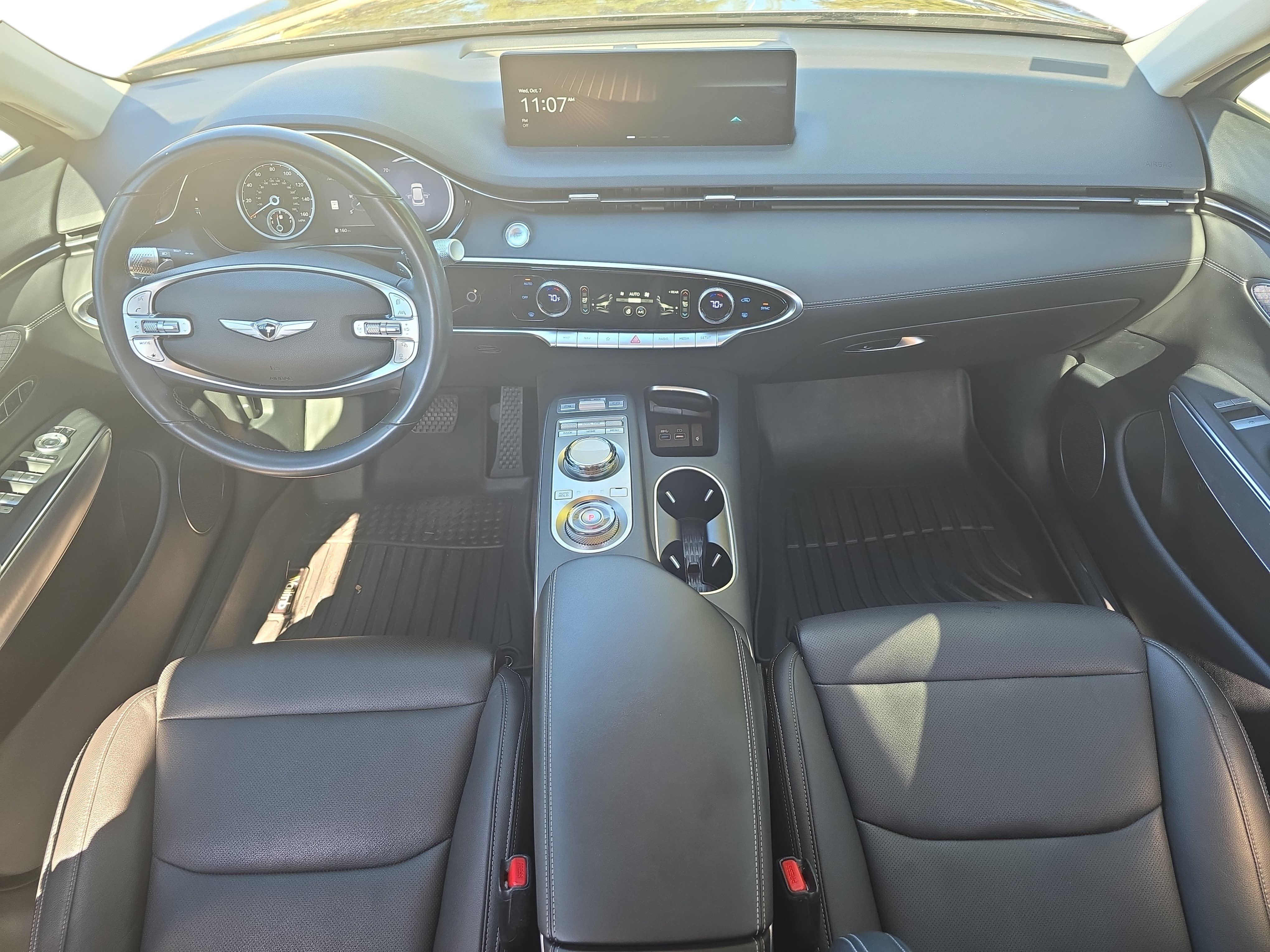 Used 2023 Genesis GV70 2.5T w/ Select Package AWD/4WD image 9