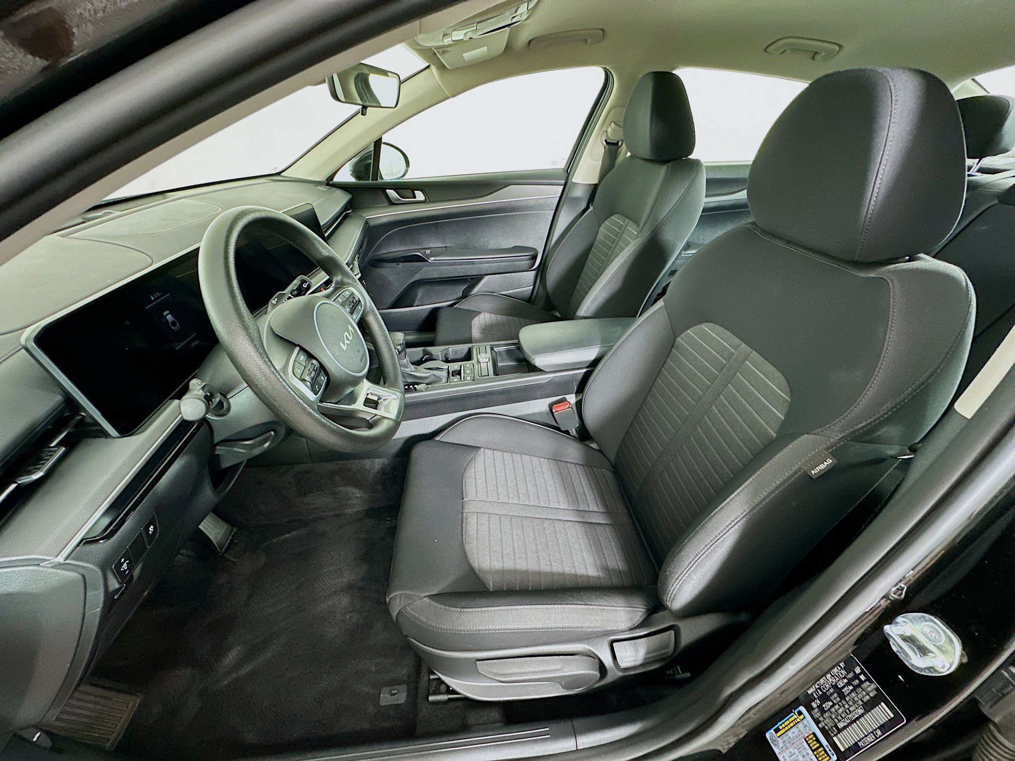 Used 2025 Kia K5 LXS image 13