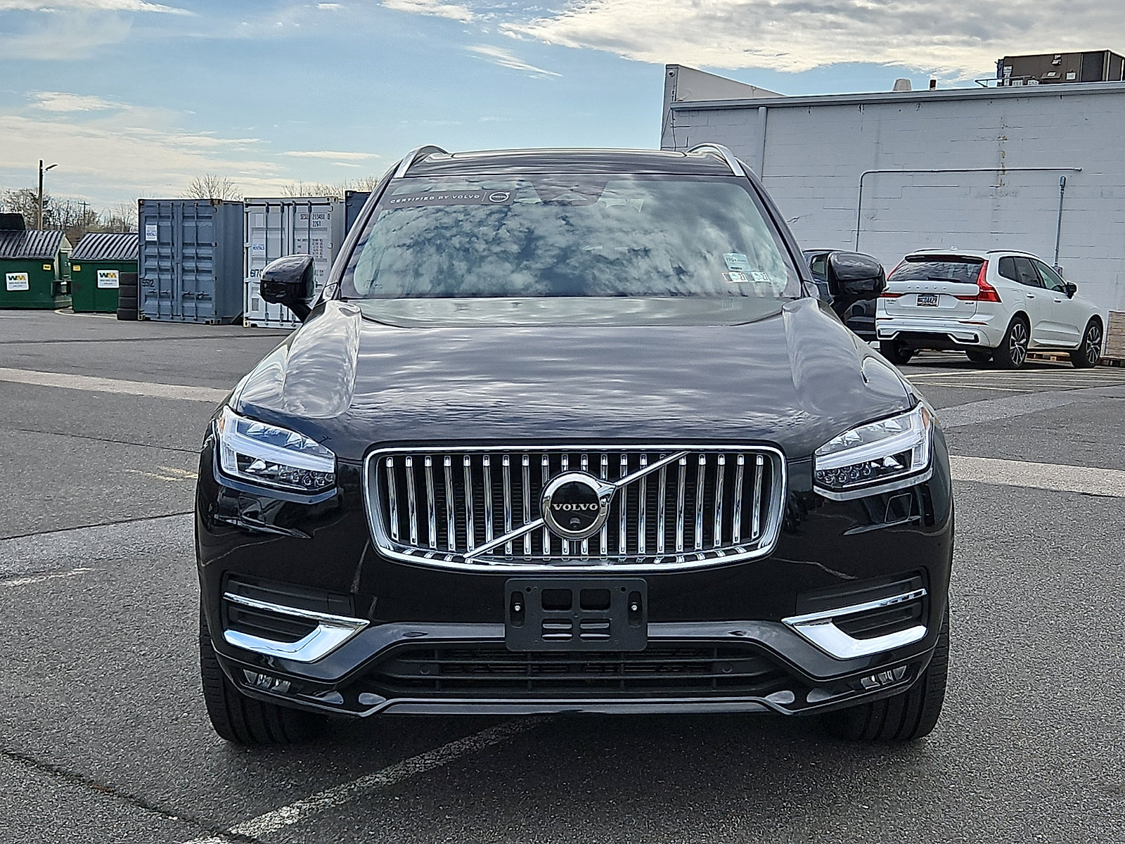 Certified 2023 Volvo XC90 B5 Plus w/ Protection Package Premier image 2