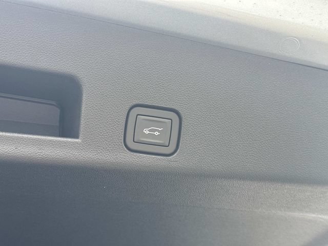 New 2026 GMC Acadia Elevation FWD image 14