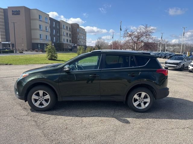 Used 2013 Toyota RAV4 XLE image 2