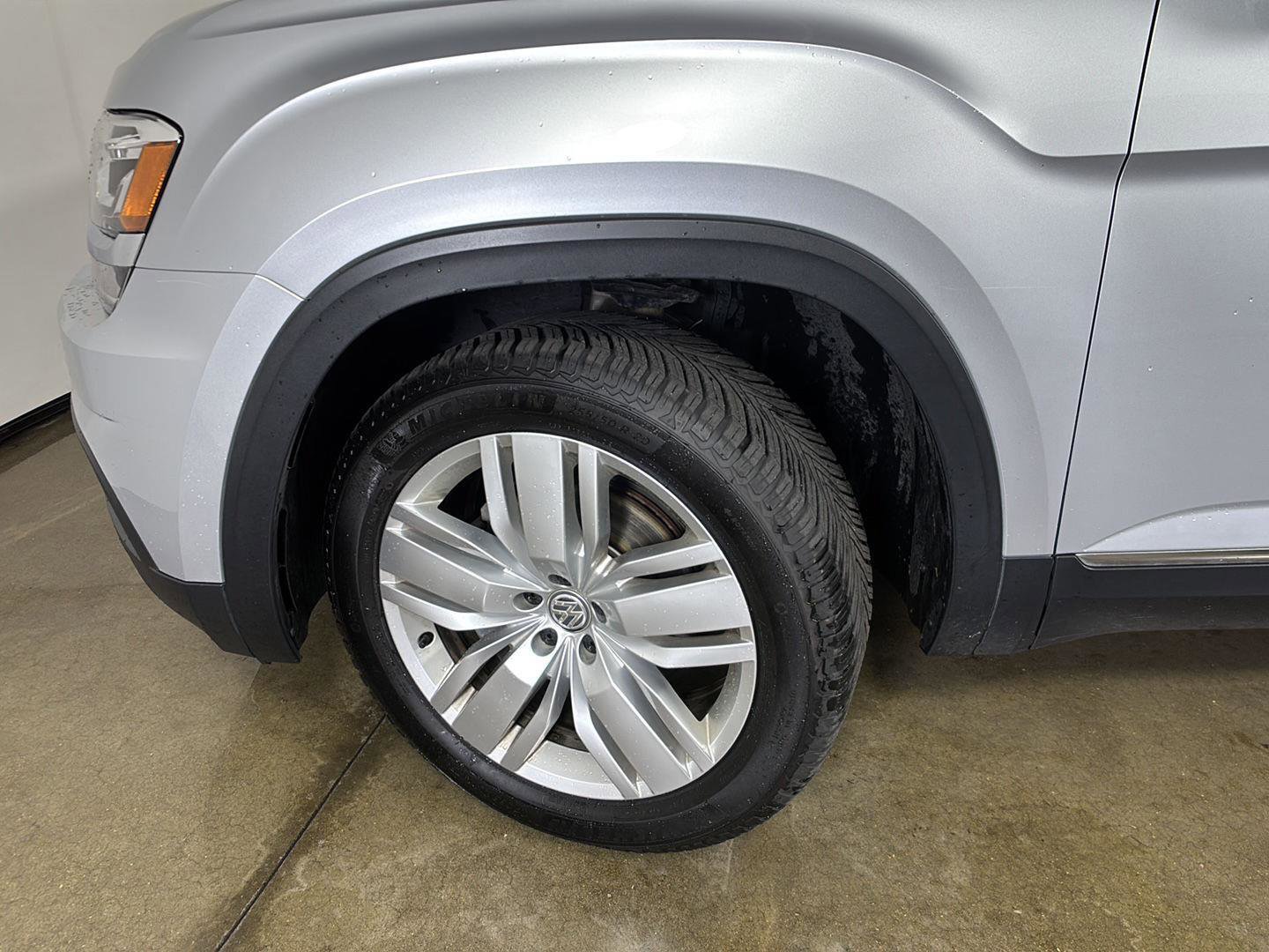 Used 2019 Volkswagen Atlas SEL AWD/4WD image 5