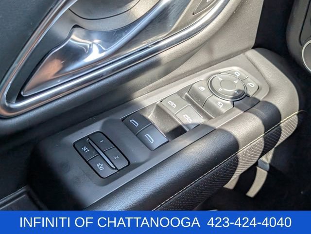 Used 2023 Chevrolet Tahoe Premier AWD/4WD image 29
