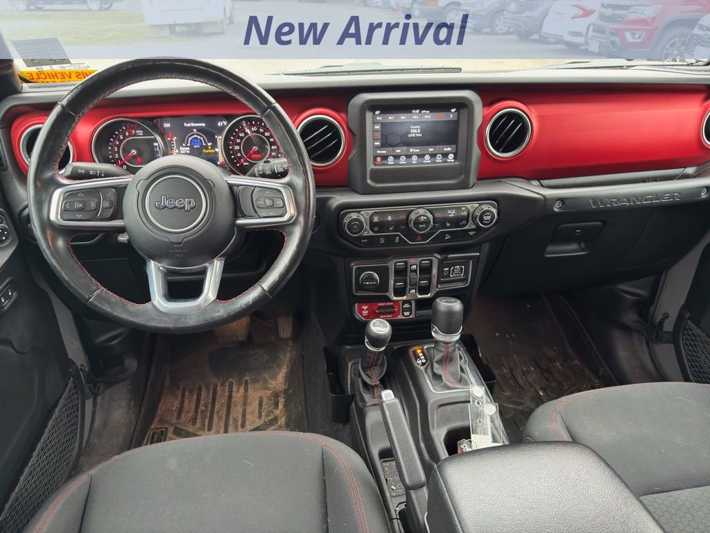 Used 2021 Jeep Wrangler Unlimited Rubicon w/ LED Lighting Group AWD/4WD image 6