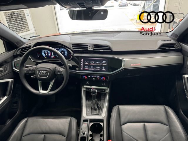 Used 2025 Audi Q3 2.0T Premium Plus w/ Premium Plus Package image 38