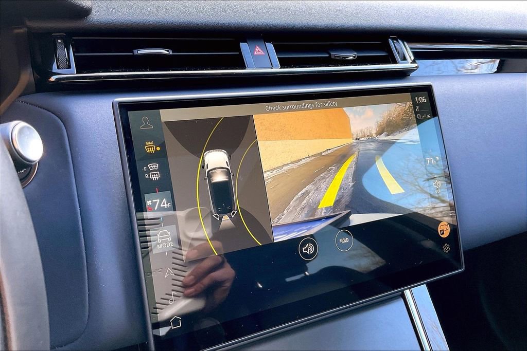 Certified 2025 Land Rover Range Rover Velar Dynamic SE image 14