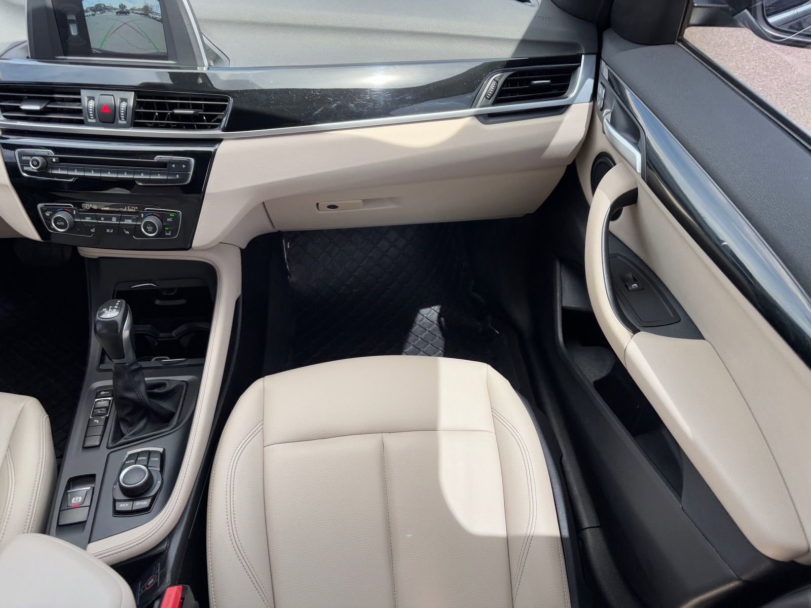 Used 2018 BMW X1 sDrive28i w/ Convenience Package image 15