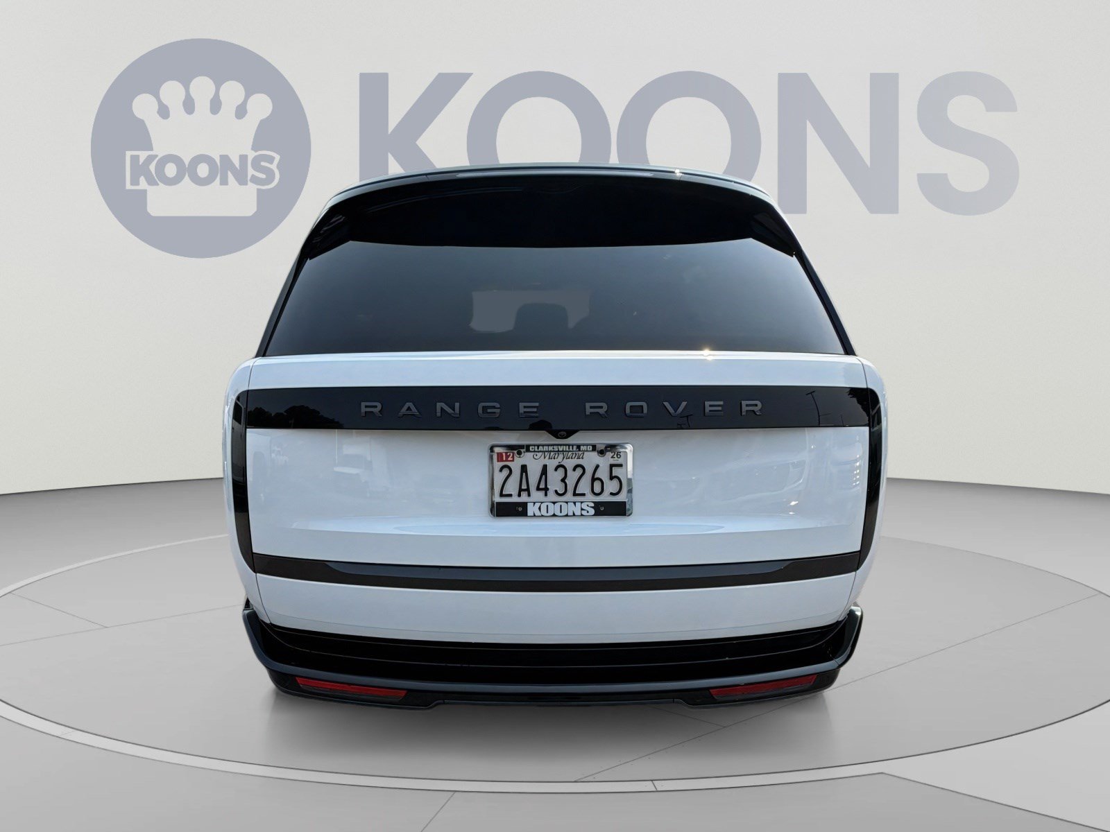 Used 2025 Land Rover Range Rover SE AWD/4WD image 5